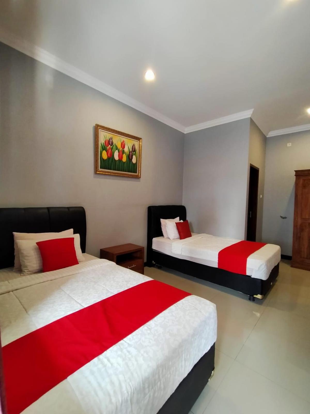 Hotel Asri Baru プルウォケルト エクステリア 写真
